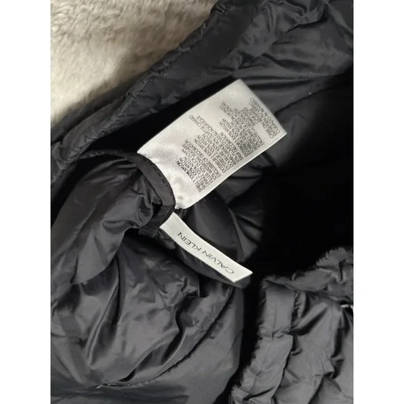 Calvin Klein Packable Lightweight Premium‎ Down Mens Small Gray Puffer Jacket